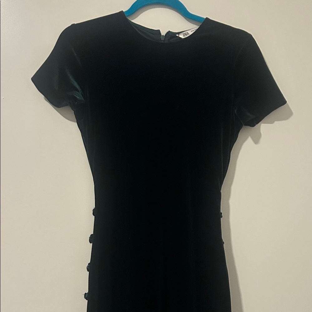 Zara Dark Green Velvet Long Evening Dress